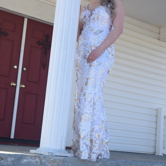 Prom dress - Picture 4 of 5